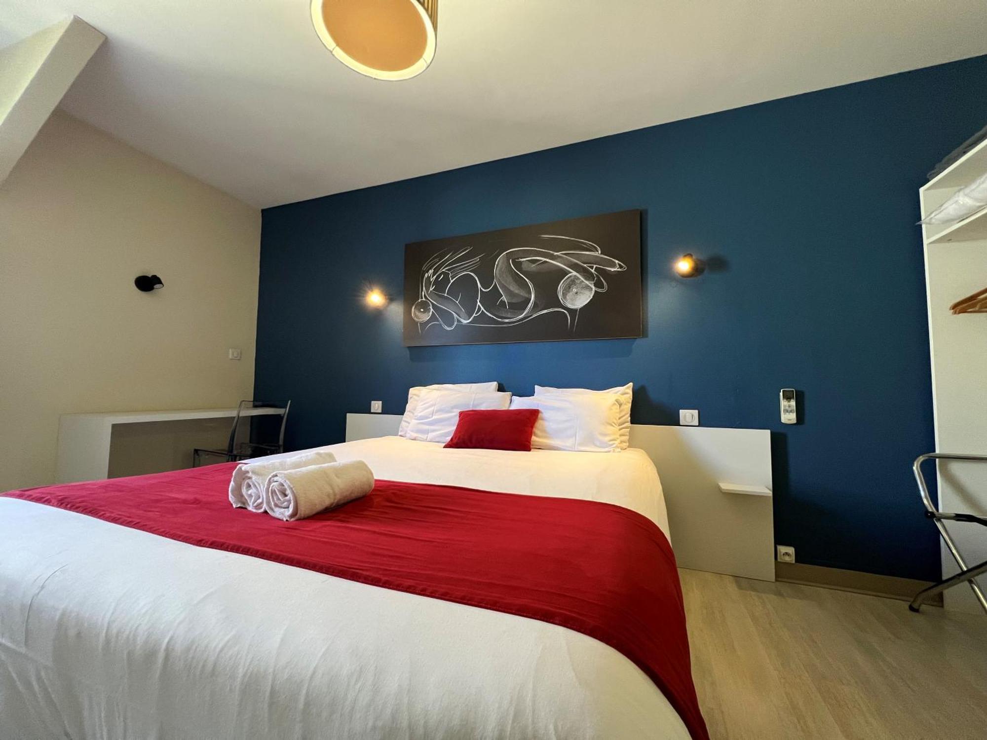 Brit Hotel Du Parc Niort Centre-Parking Gratuit Luaran gambar