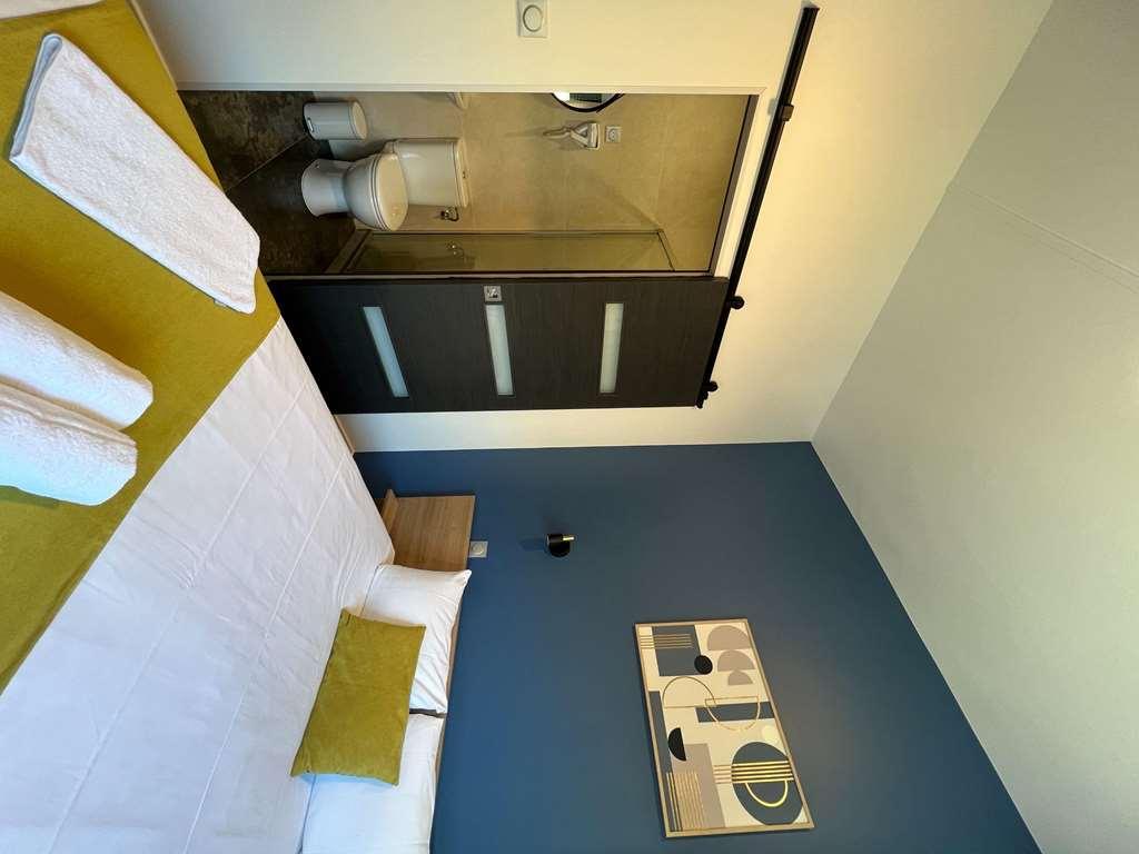 Brit Hotel Du Parc Niort Centre-Parking Gratuit Bilik gambar