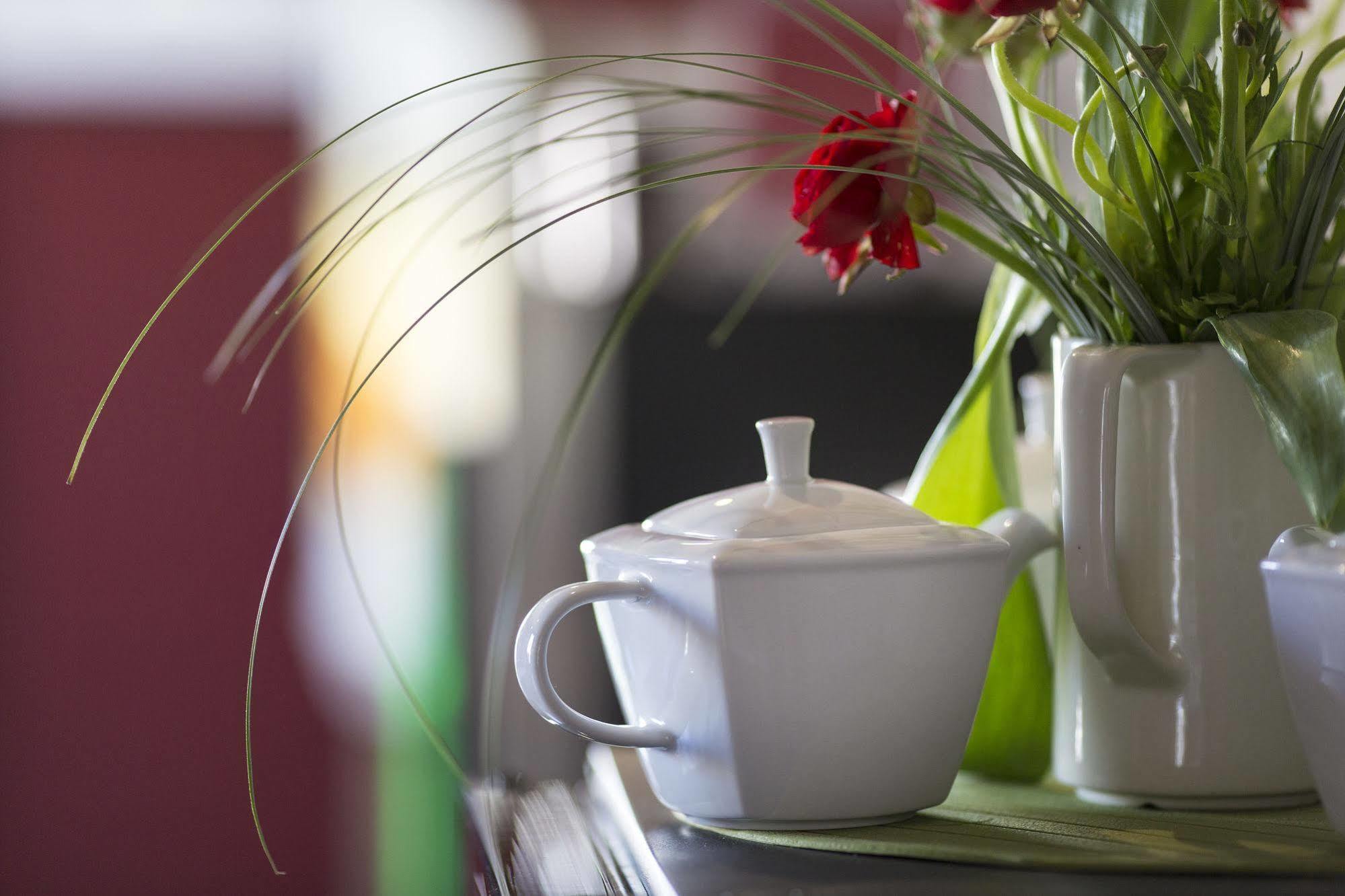 Brit Hotel Du Parc Niort Centre-Parking Gratuit Luaran gambar