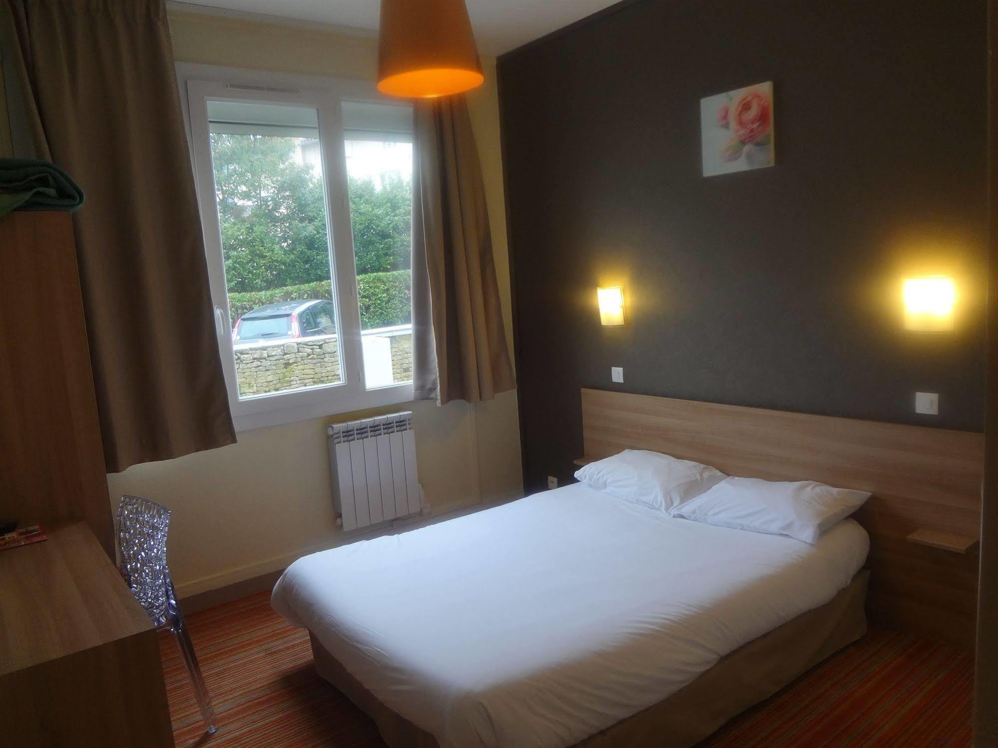 Brit Hotel Du Parc Niort Centre-Parking Gratuit Luaran gambar
